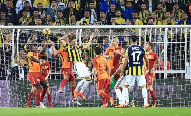 Galatasaray-Fenerbahçe derbisinin biletleri satışta