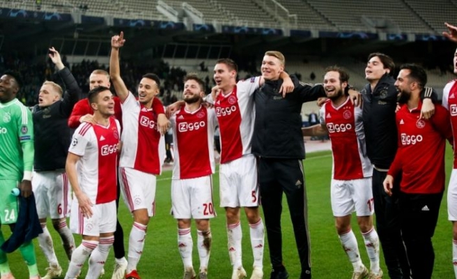 Ajax son 16 turunda