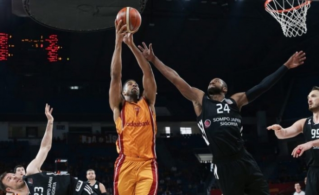 Basketbolda derbi heyecanı