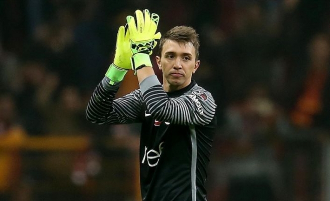 Muslera'dan Ozan Kabak'a veda mesajı