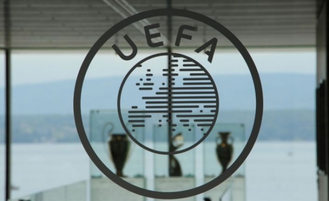 UEFA'dan Fenerbahçe ve Galatasaray kararı