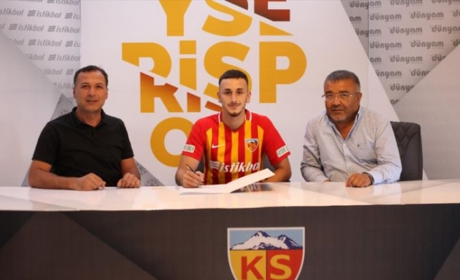 Kayserispor'a genç forvet