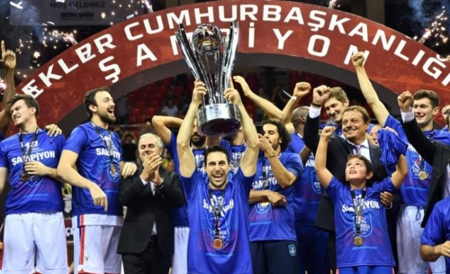 Cumhurbaşkanlığı Kupası'nın sahibi Anadolu Efes