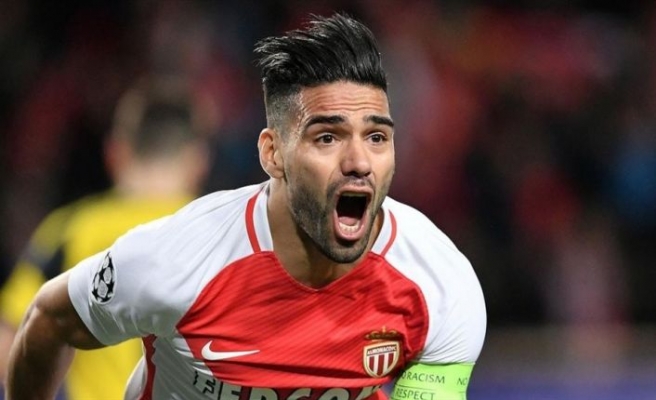 Falcao İstanbul'a geliyor