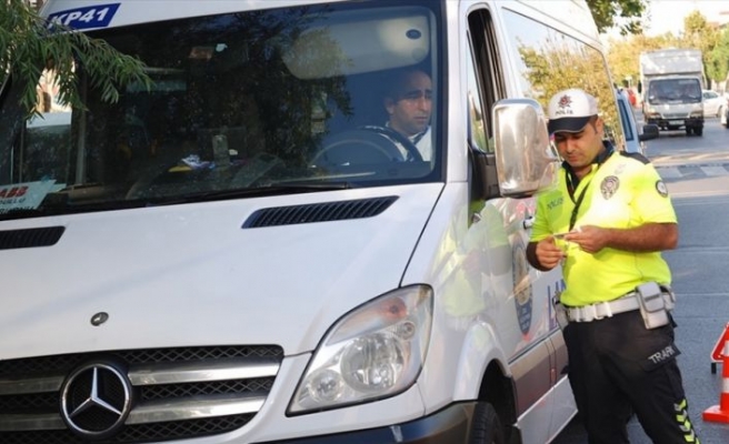 İstanbul polisinden okul çevrelerinde denetim