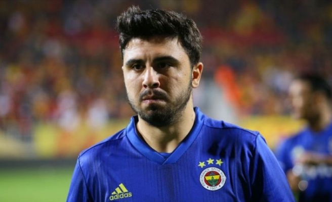 Fenerbahçe Ozan Tufan'ın sözleşmesini uzattı