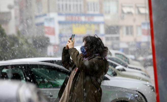 Kırklareli'nde kar yağışı başladı