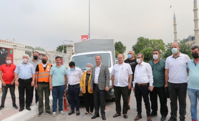 Edirnelilerin desteğiyle toplanan 3 kamyonet yardım malzemesi yangın bölgelerine gönderildi