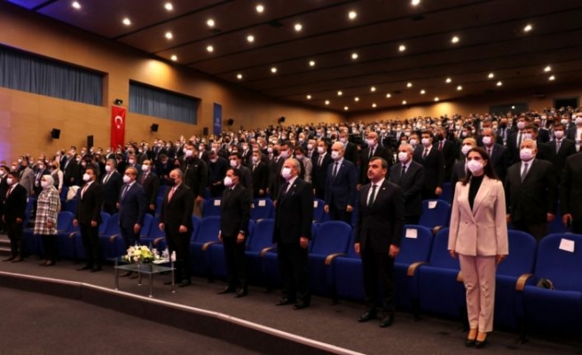 Bakan Varank  Ar-Ge ve Tasarım Merkezleri ile Teknoloji Geliştirme Bölgeleri Zirvesi'nde konuştu