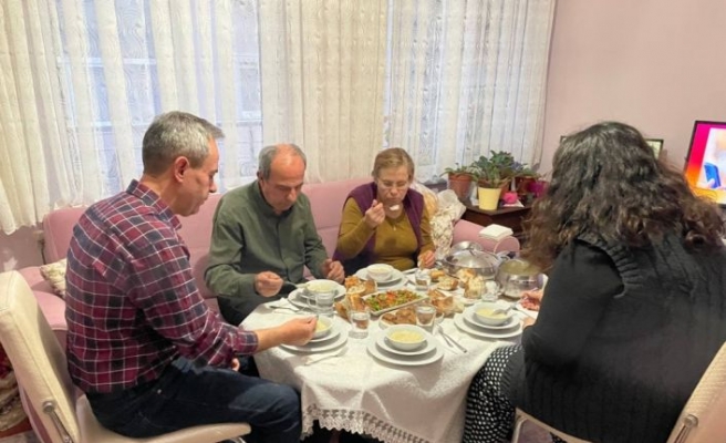 En uzun orucun tutulduğu illerden Kırklareli'nde ilk iftar yapıldı