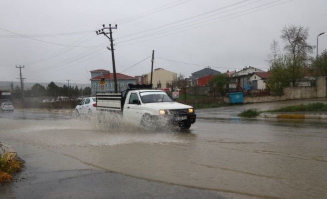 Trakya'nın yüksek kesimlerinde kar etkili olmaya devam ediyor