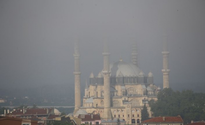 Selimiye sisler içinde kayboldu