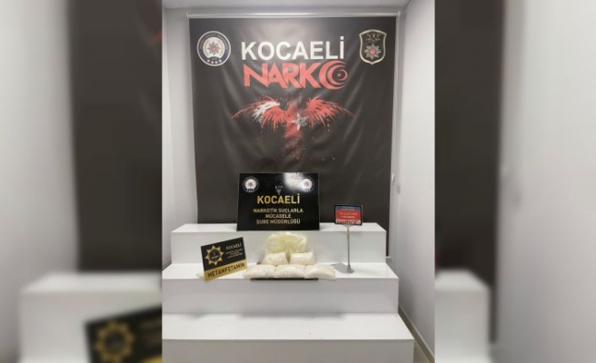 Kocaeli'de cipin motorunda  kilogram uyuşturucu ele geçirildi