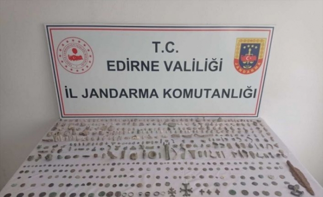 Edirne'de 520 tarihi eser ele geçirildi