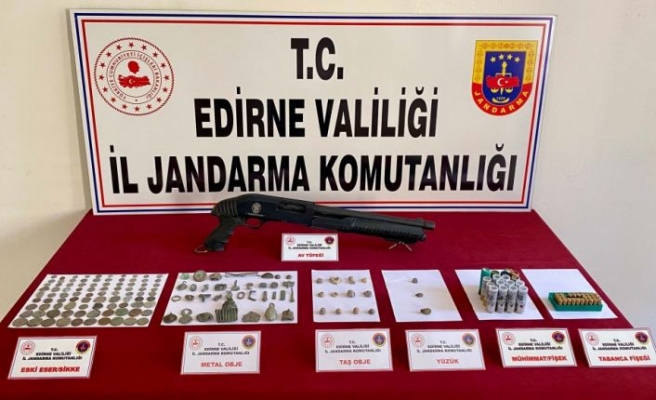 Edirne'de bir evde 178 tarihi obje ele geçirildi