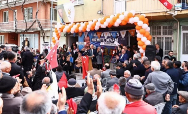 Başkan Zolan’a manili sevgi gösterisi