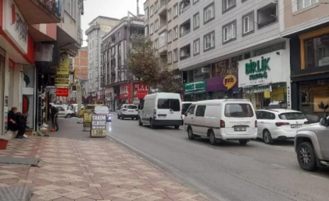 Bursa Dikkaldırım Mahallesi trafik sorunundan kurtulamıyor