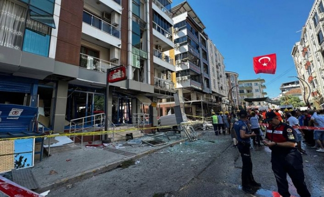 İzmir Torbalı'da patlama! Ölü ve yaralılar var