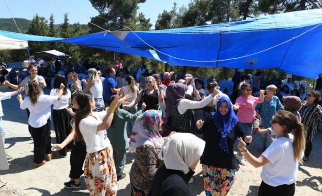 Osmangazi’nin köylerinde şenlik dolu günler başladı