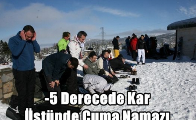 -5 Derecede Kar Üstünde Cuma Namazı