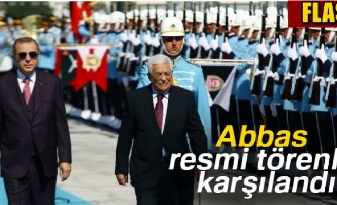 Abbas’ı resmi törenle karşıladı