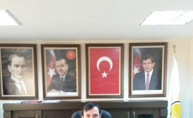 AK Parti İlçe Başkanı İstifa Etti