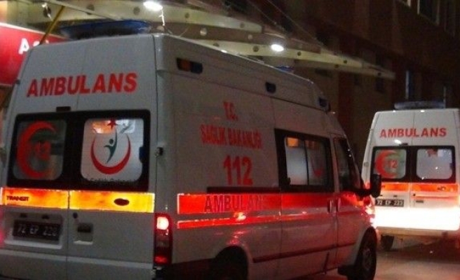 Ambulansı Soymaya Kalktı