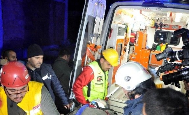 Antalya’da çöken inşaatta kurtarma çalışmaları tamamlandı