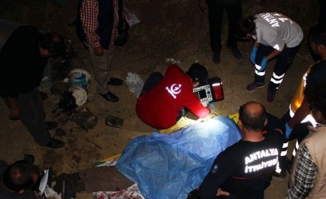 Antalya’da kamyon kazası: 1 ölü