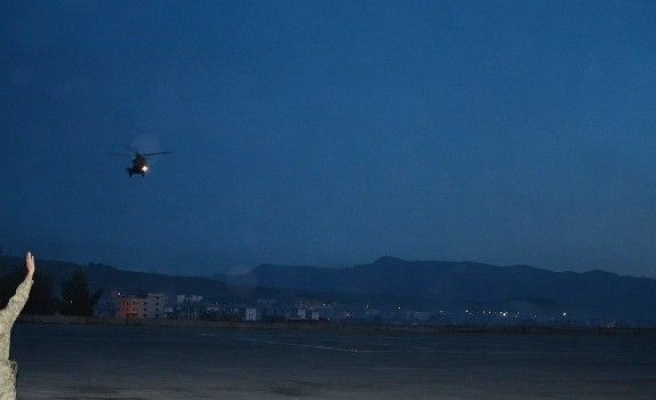 Askeri Helikopter 2,5 Yaşındaki Suna İçin Havalandı