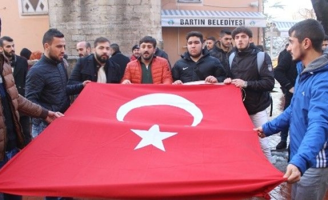 Bartın Üniversitesi öğrencilerinden teröre tepki