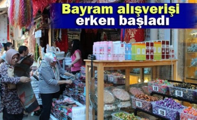 Bayram alışverişi erken başladı