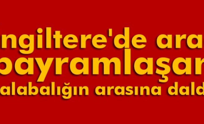 BAYRAMLAŞAN KALABALIĞIN ARASINA DALDI!