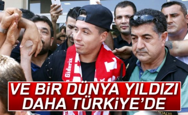 BİR DÜNYA YILDIZI DAHA TÜRKİYE'DE!