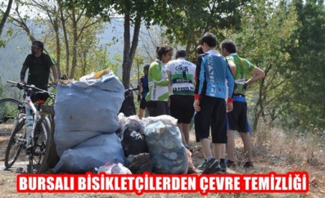 Bursalı bisikletçilerden çevre temizliği