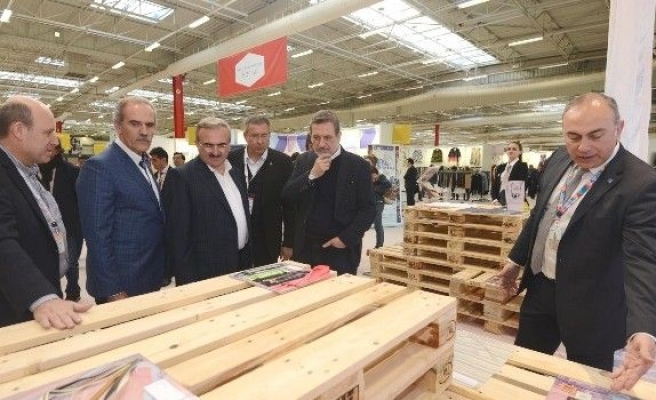 Bursalı Tekstilciler Fransa’da