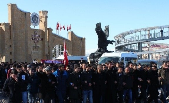 Çakıroğlu İçin Gıyabi Cenaze Namazı Kılınacak