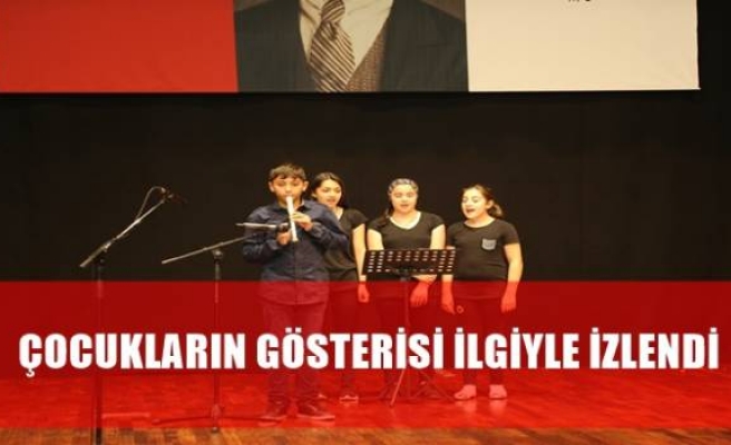 ÇOCUKLARIN GÖSTERİSİ İLGİYLE İZLENDİ