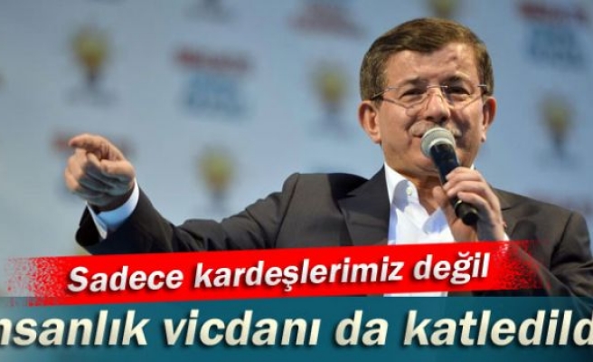 Davutoğlu: 'Srebrenitsa’da insanlık vicdanı katledildi'