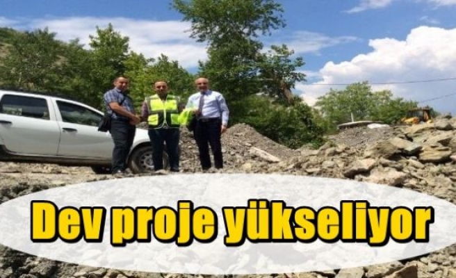 Dev proje yükseliyor