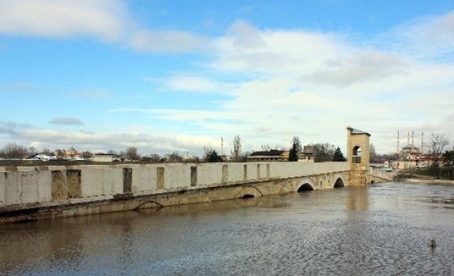 Edirne’de Sel Sonrası Temizlik Çalışmaları Sürüyor