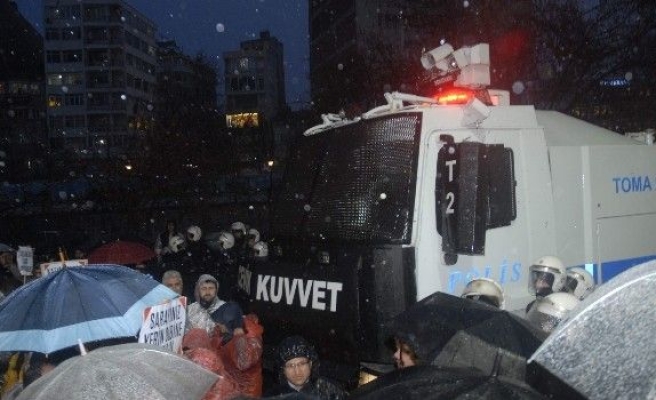 Eskişehir’de Gergin Ankara Protestosu