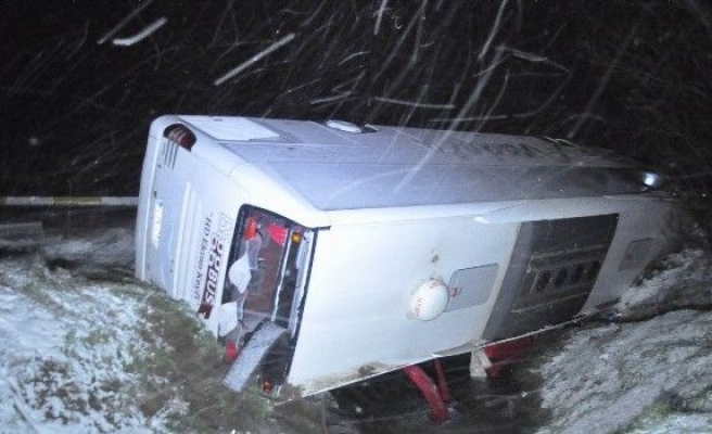 Eskişehir’de Otobüs Kazası: 13 Yaralı