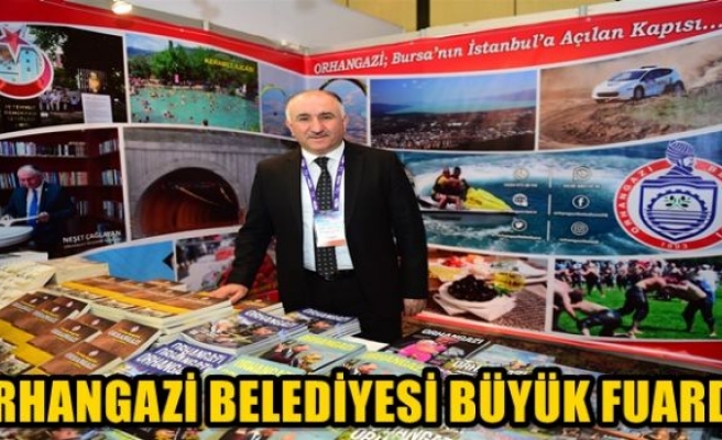 Fuar stantında Belediye Başkanı Neşet Çağlayan