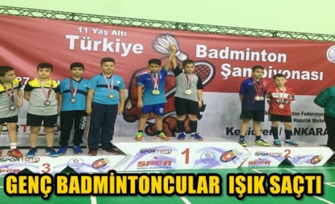 Genç Badmintoncular Işık Saçtı