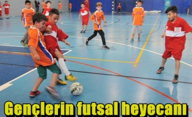 Gençlerin futsal heyecanı