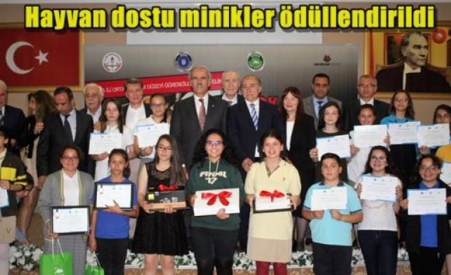 Hayvan dostu minikler ödüllendirildi