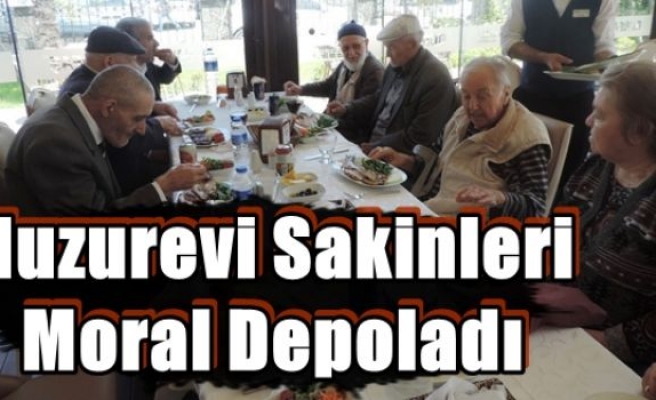 Huzurevi Sakinleri Moral Depoladı