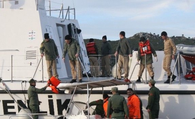 İki Mülteciyi Arama Çalışması Sürüyor