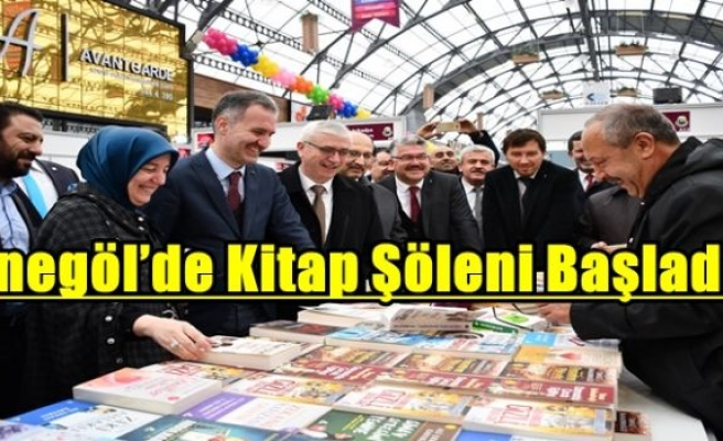 İnegöl’de Kitap Şöleni Başladı   